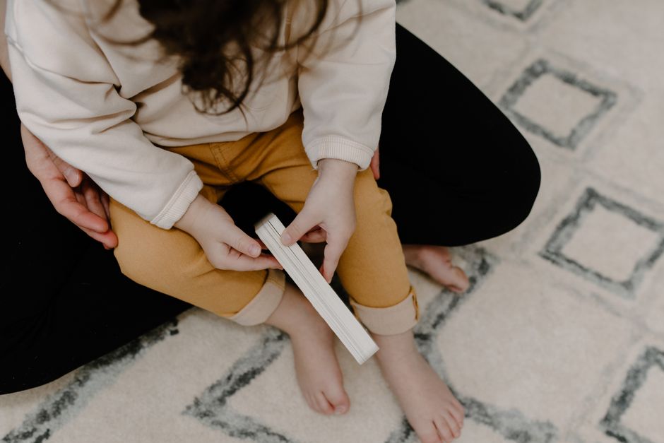 Los mejores libros sobre crianza y maternidad recomendados por pediatras
